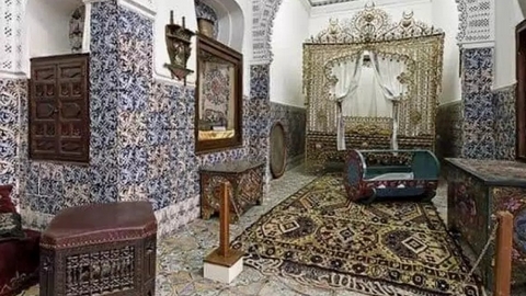 “أجي نحوسو مع القصبة”.. معرض فني فوتوغرافي يضيء مخبراً طبياً بالعاصمة