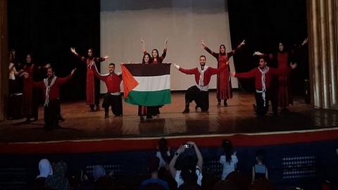 الطبعة الـ 13 للمهرجان الثقافي الدولي للرقص الشعبي.. حضور جماهيري لافت في سهرة ختامية مميزة