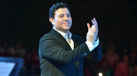 هاني شاكر يعود إلى التمثيل بشخصية رجل أعمال