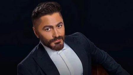 تامر حسني يرد على علي الحجار: أنا اتعلمت منك