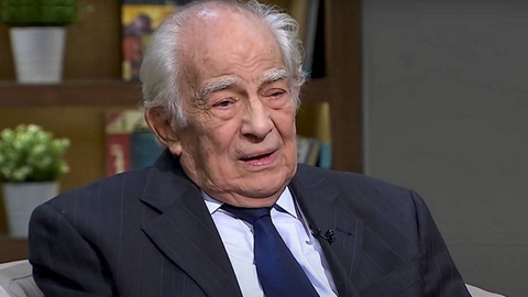 رشوان توفيق يعلق على شائعة وفاته: “كلنا سنموت”