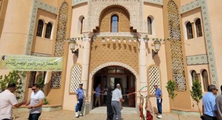 بلمهدي يجدد التأكيد على دور الإمام في إصلاح المجتمع