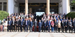 دقيقة صمت ترحما على أرواح شهداء مجازر 17 أكتوبر 1961