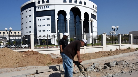 أوامر بإتمام مقر المجلس الولائي للعاصمة بالمحمدية
