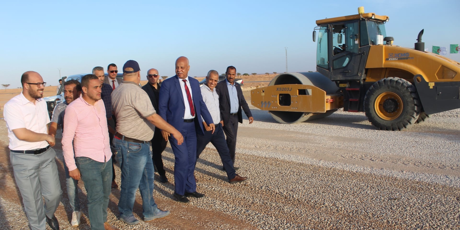 مشروع خط السكة الحديدية غارا جبيلات – بشار.. والي تندوف يؤكد ضرورة مرافقة الانجاز