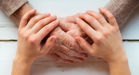 قطيعة الرحم … من علامات الساعة