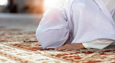 سنريهم آياتنا في الآفاق.. فوائد قيام الليل