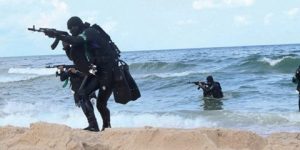 “ضفادع القسام” يتسللون إلى شواطئ زيكيم في أكبر اختراق بحري