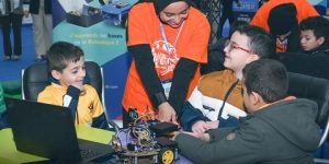 صالون “إدوكتاك”.. تنظيم مسابقة “أحسن معلم” ومسابقة “الروبوتيك” للمتمدرسين