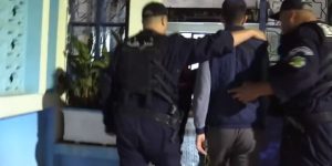 حجز أسلحة بيضاء محضورة ومخدرات ببئر مراد رايس