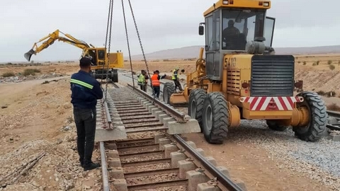 بالصور.. تقدم أشغال ازدواجية الخط المنجمي الشرقي