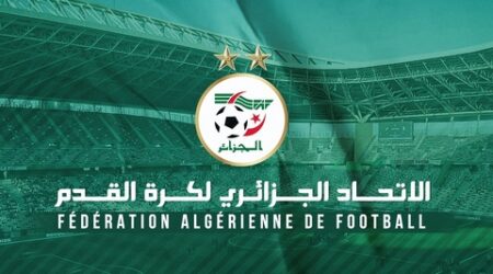 الفاف تجدد التأكيد على تمسك الأسرة الكروية بقيم نوفمبر المجيدة