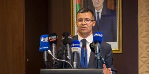 كاستثمار مباشر أو بالشراكة.. تسجيل 113 مشروعا أجنبيا بالجزائر