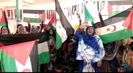 دوائر ولاية أوسرد تنظم وقفات ومهرجانات تضامنية مع الأسرى المدنيين الصحراويين