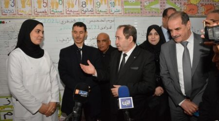بلعابد.. انطلاق تحضيرات الامتحانات الرسمية واختبارات 11 مليون تلميذ