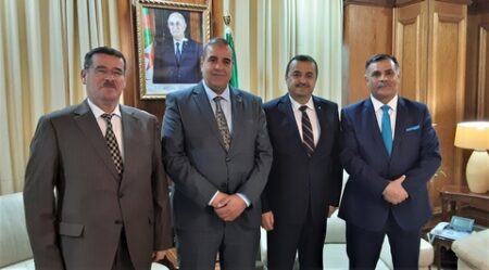 عرقاب يؤكد حرص قطاع الطاقة على المساهمة في تحسين معيشة المواطنين