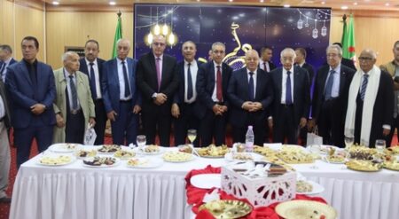 ربيقة يشرف على حفل استقبال “الأسرة الثورية”