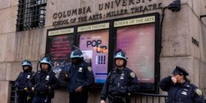 مجلس جامعة كولومبيا يدعو للتحقيق مع الإدارة لاستدعائها الشرطة