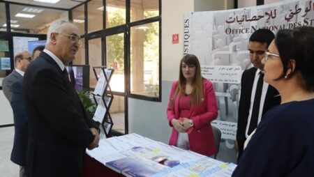 فايد.. استصدار موافقة الوزير الأول على تمديد عقود توظيف الأعوان المتعاقدين