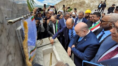 بلمهدي يعطي إشارة الإنطلاق الرسمي لأشغال “المسجد القطب” لولاية عنابة