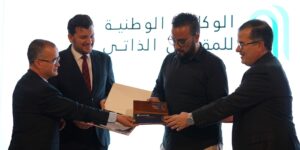 10 آلاف شخص حصلوا على بطاقة المقاول الذاتي