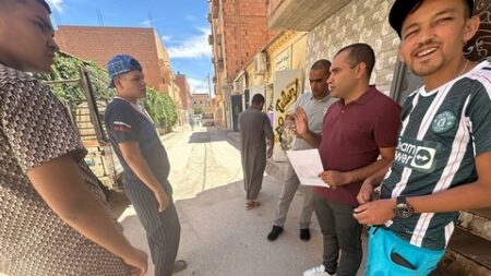 قالمة.. قافلة تحسيسية لحث الشباب على التسجيل في القوائم الإنتخابية