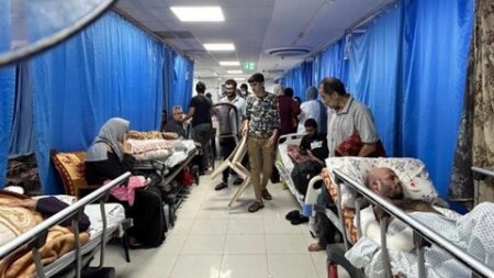 الصحة بغزة تحذر من توقف المستشفيات عن العمل خلال 48 ساعة