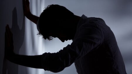من أعظم الذنوب والخطايا