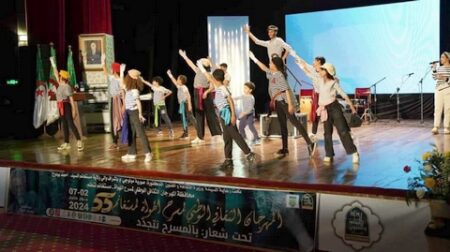 المهرجان الثقافي الوطني لمسرح الهواة بمستغانم.. 26 فرقة في سباق الجوائز