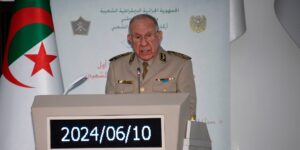 الفريق أول شنقريحة يشرف على أشغال ندوة صناعة المحتوى الرقمي الحافظ للذاكرة الوطنية