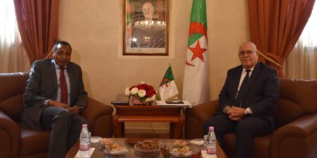 شرفة يتباحث سبل تعزيز التعاون في مجالات الزراعة والأمن الغذائي