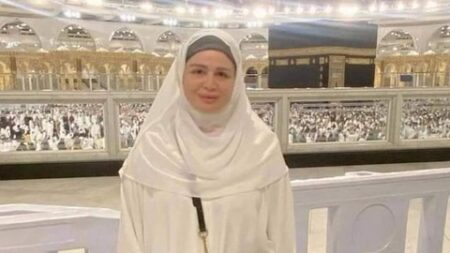 أبرزهم إلهام شاهين وهشام ماجد وصفية العمري.. مشاهير يؤدون مناسك الحج