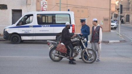 شرطة غرداية تشارك في يوم إعلامي تحسيسي حول حوادث المرور المرتبطة بالدراجات النارية