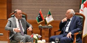 عطاف يجري محادثات ثنائية وإصلاح مجلس الأمن في مقدمة النقاش