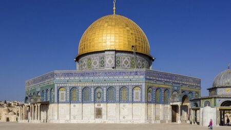  رحلة إلى بيت المقدس