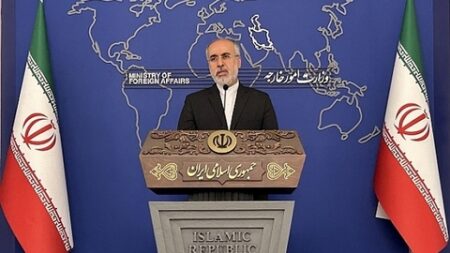 إيران تحذر الاحتلال من مغبة مهاجمة لبنان.. “أي خطوة حمقاء ستؤدي لتوسع الحرب”