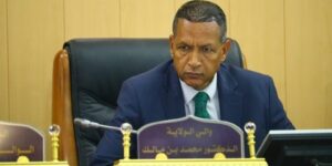 باتنة.. الوالي يعد بالتكفل بإنشغالات سكان تيغانيمين