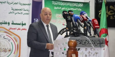 ربيقة يدعو للمساهمة في بناء جزائر جديدة والتحلي بالإرادة للمضي نحو الأفضل