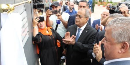 عون يدشن وحدة “صناعة-تك” التابعة للشركة القابضة مدار المتخصصة في إنتاج النسيج غير المنسوج