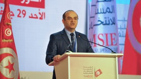 بوعسكر: “الإعلان عن قائمة المترشّحين المقبولين أوّليًّا للانتخابات الرئاسيّة التونسية “