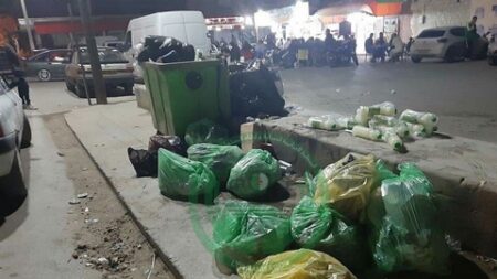 اعذارات للتجار المخالفين لمواعيد إلقاء النفايات ببئر مراد رايس 