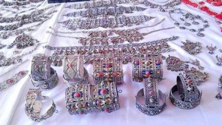 تيزي وزو.. إحتفاء إستثنائي بعيد حلي آث يني