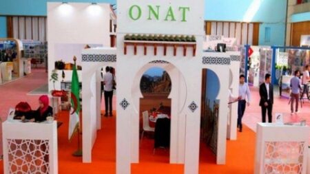 الجزائر تشارك في الصالون الدولي للسياحة بفرنسا