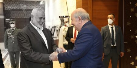 فيما نددت بسياسة الأرض المحروقة للكيان الصهيوني.. الجزائر تدين بشدة عملية اغتيال إسماعيل هنية