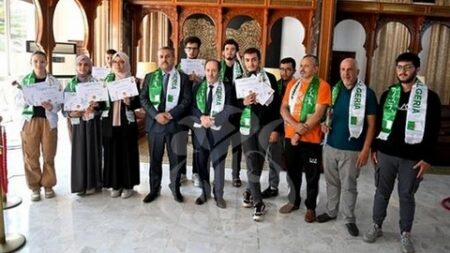 بلعابد يستقبل التلاميذ الجزائريين المتوجين في الطبعة الـ31 للأولمبياد الإفريقية للرياضيات