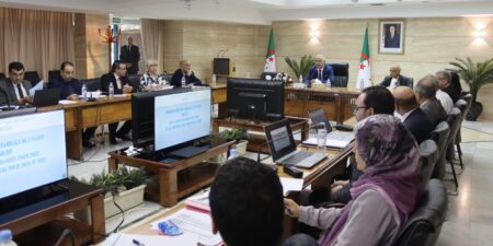 وزير المالية يؤكد الالتزام بتحسين دقة التقديرات الاقتصادية