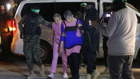 بسبب التعنت الصهيوني.. مفاوضات الهدنة تصل لطريق مسدود ووفود تقنية تواصل المحادثات