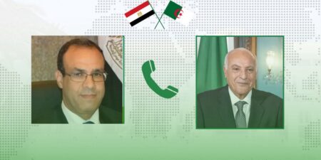 عطاف يستعرض مع نظيره المصري القضايا والمسائل ذات الاهتمام المشترك