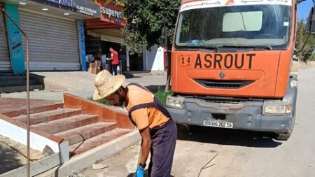 زيارات ميدانية لتحريك عجلة التنمية بسيدي عبد الله