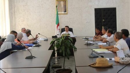 تعليمات بالتعجيل في تطهير مدونة البرامج المنتهية الاشغال ببئر توتة